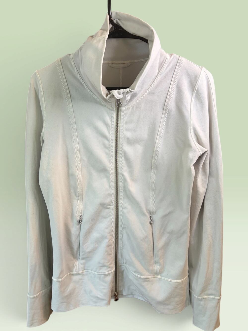 Lulemon Define Jacket Women’s Size 6 Ivory Full Zip Athletic Jacket